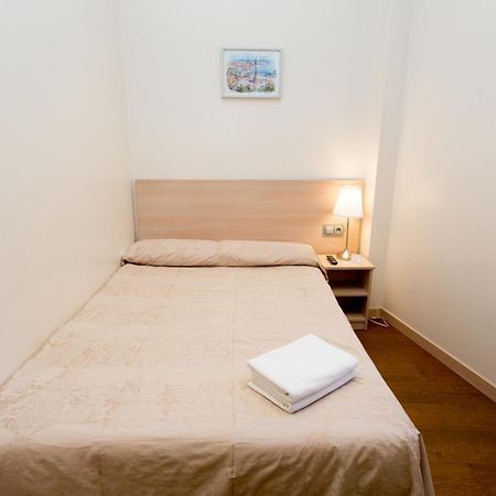 Hostal Excellence Barcelona Eksteriør billede