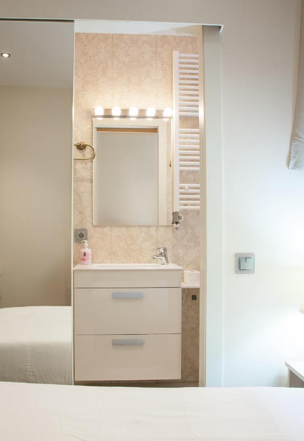 Hostal Excellence Barcelona Eksteriør billede