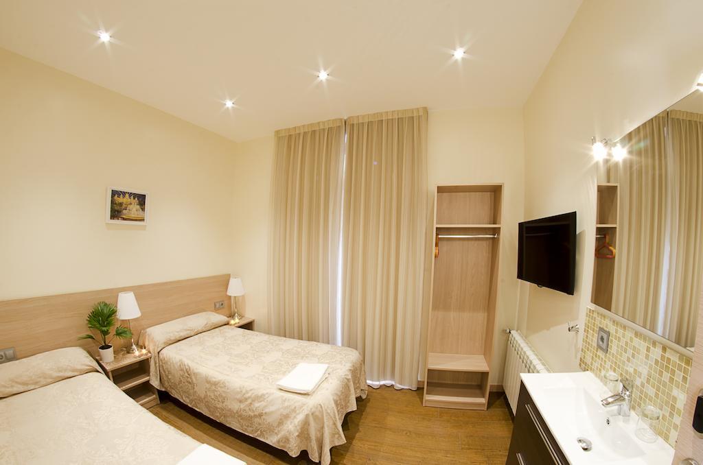 Hostal Excellence Barcelona Eksteriør billede