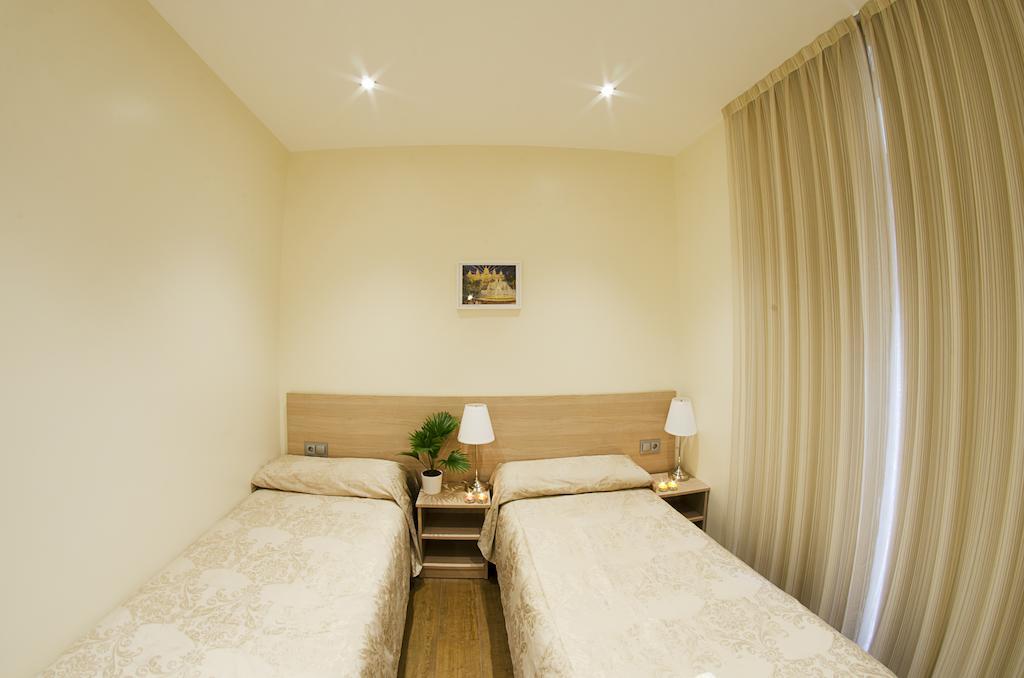 Hostal Excellence Barcelona Eksteriør billede
