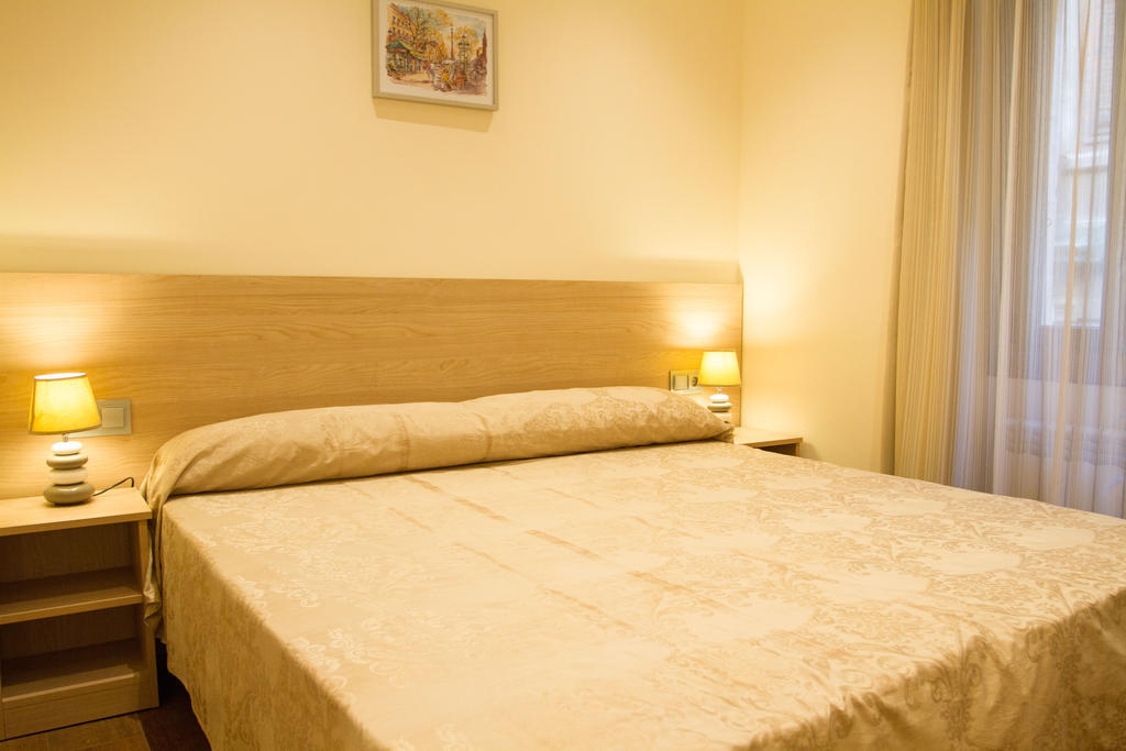 Hostal Excellence Barcelona Eksteriør billede